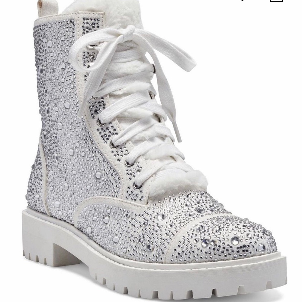 NIB Jessica Simpson Kalirah2 crystal-studded combat booties